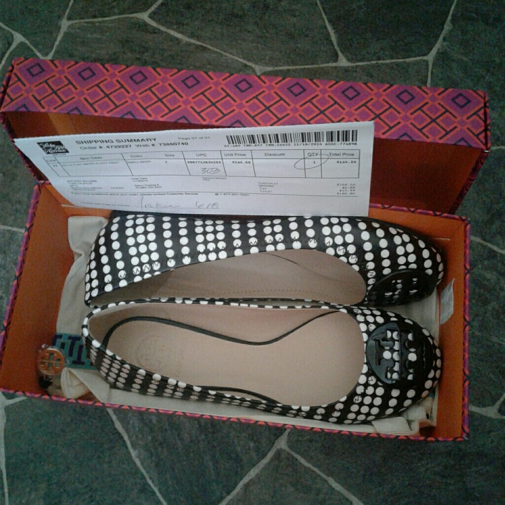 Brand New Torch Burch polkadot reva ballet flats.